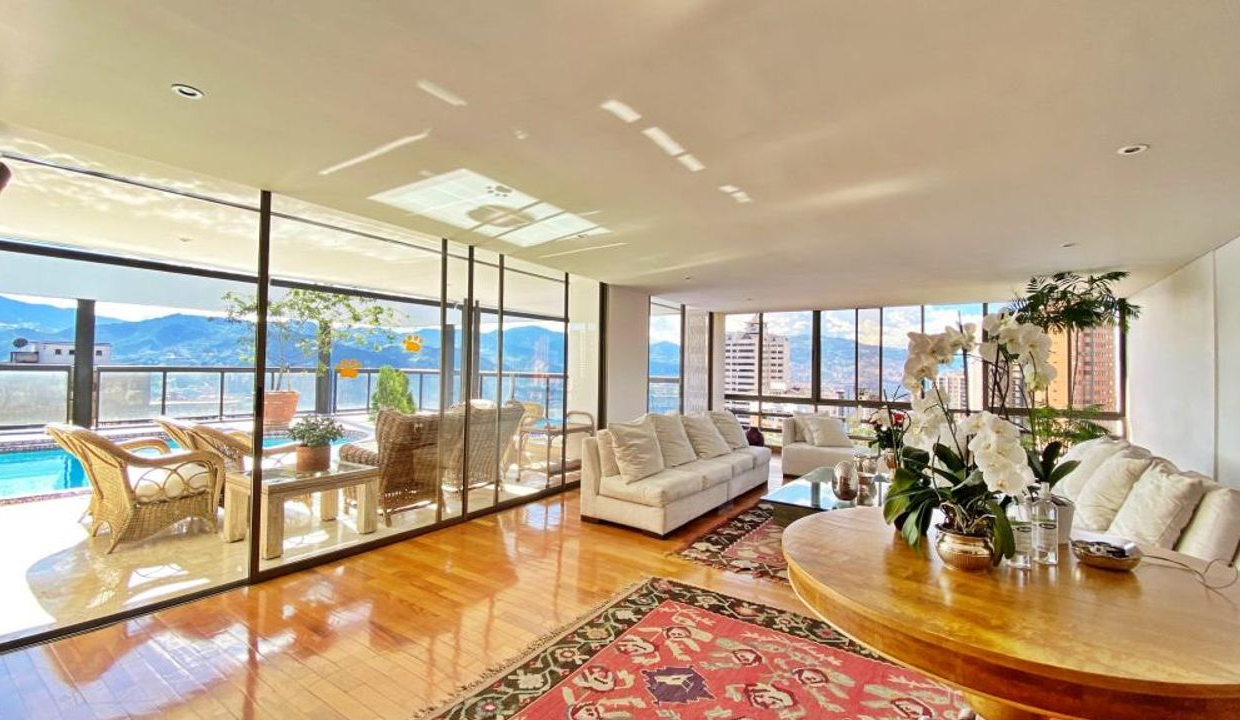 Picture of Luxurious Penthouse with Private Pool in El Poblado | Elite Medellin